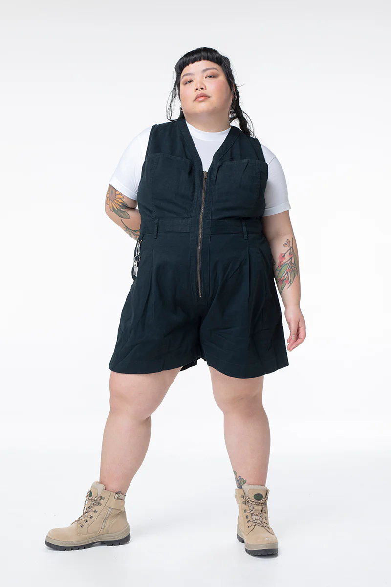 Cropped Yard Suit - Short - Black - Image 6